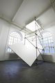 Michael Just, Monochrome rectangle (white), 2006, Scafolding, drywall, enamel, metal, fluorescent tubes, 780 x 400 x 500 cm, Photo: Archiv, 